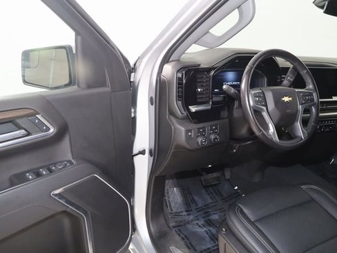 Used 2022 Chevrolet Silverado 1500 LT image 43