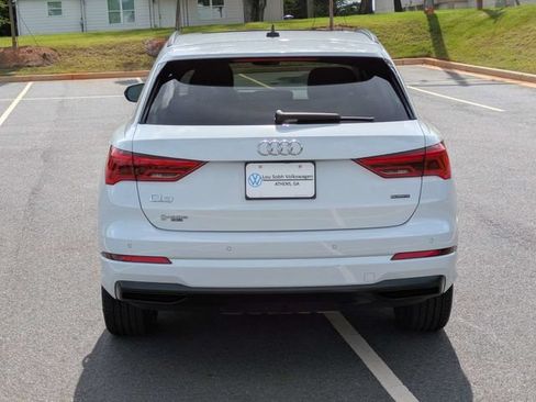 Used 2023 Audi Q3 2.0T Premium w/ Convenience Package AWD/4WD image 5