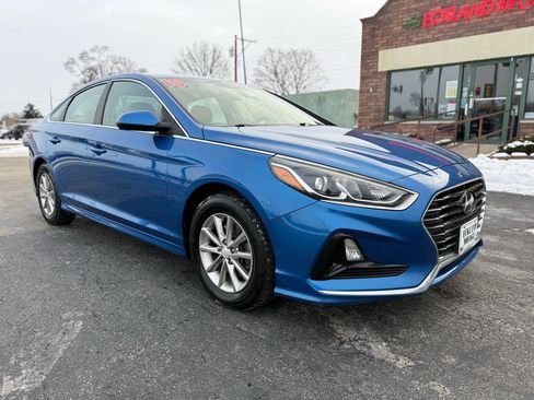 Used 2019 Hyundai Sonata SE image 2