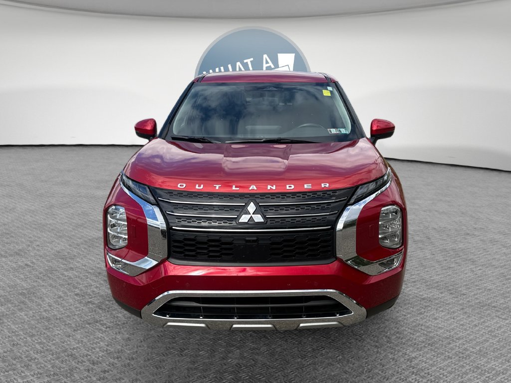Used 2022 Mitsubishi Outlander SE AWD/4WD image 9