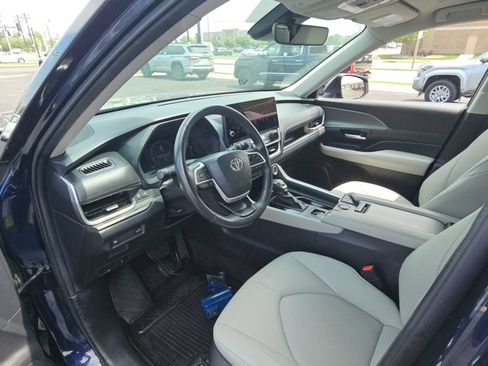 Certified 2024 Toyota Grand Highlander AWD image 25