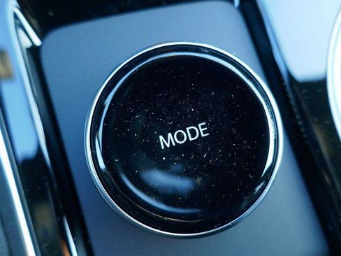 New 2026 Chevrolet Equinox LT w/ Midnight Edition image 17