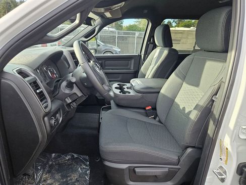 New 2026 RAM 3500 Tradesman AWD/4WD image 12