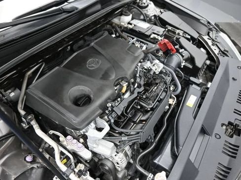 Used 2023 Toyota Camry SE w/ Convenience Package FWD image 39