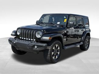 Used 2018 Jeep Wrangler Unlimited Sahara w/ Dual Top Group AWD/4WD 360° Tour