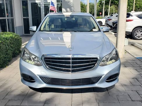 Used 2016 Mercedes-Benz E 350 Sedan image 2
