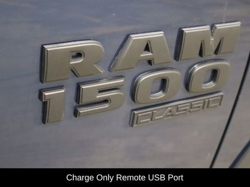 Used 2022 RAM 1500 Classic Warlock image 32