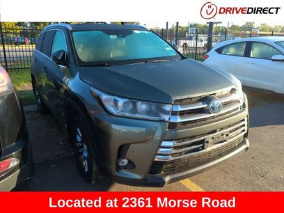 Used 2019 Toyota Highlander Limited Platinum
