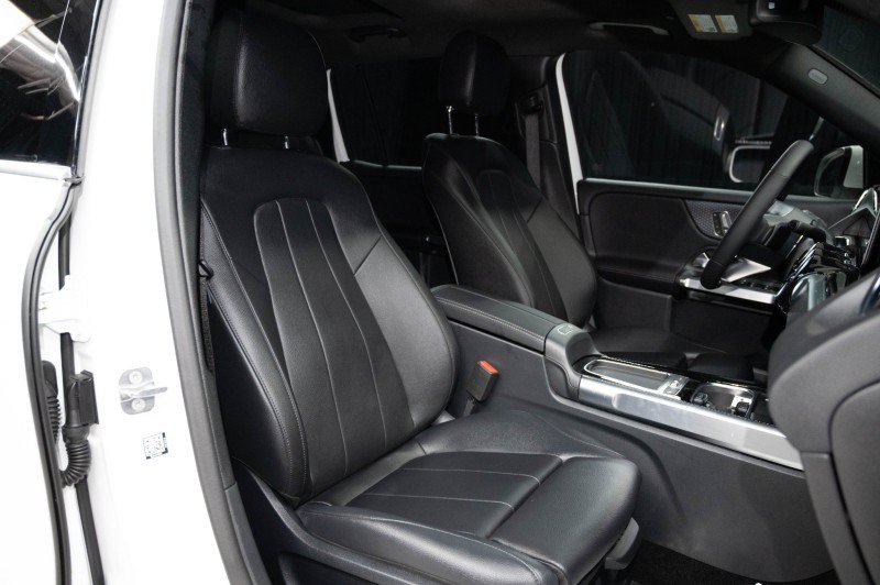 New 2026 Mercedes-Benz GLB 250 image 12
