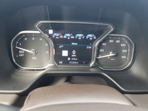 Used 2021 GMC Yukon SLT w/ SLT Luxury Plus Package image 22