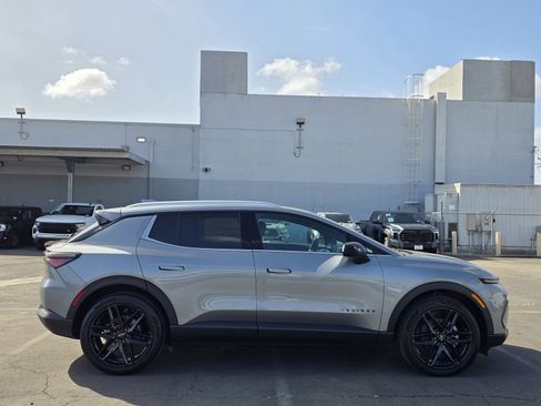 New 2026 Chevrolet Equinox EV LT w/ LPO, Blackout Package image 8