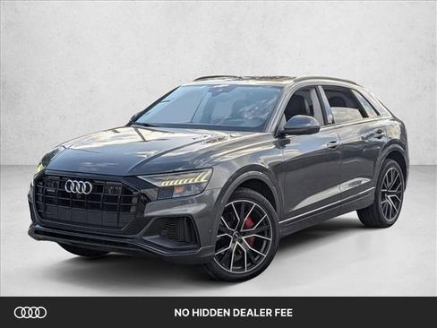 Used 2019 Audi Q8 Prestige w/ Luxury Package AWD/4WD image 1