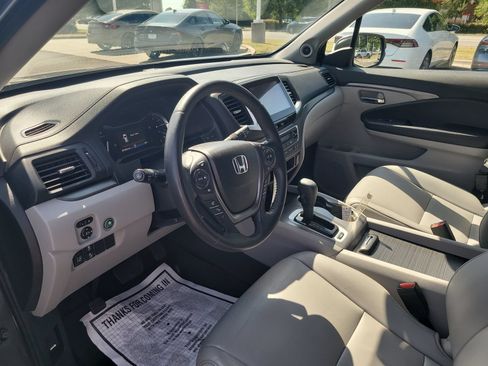 Used 2017 Honda Pilot EX-L image 10