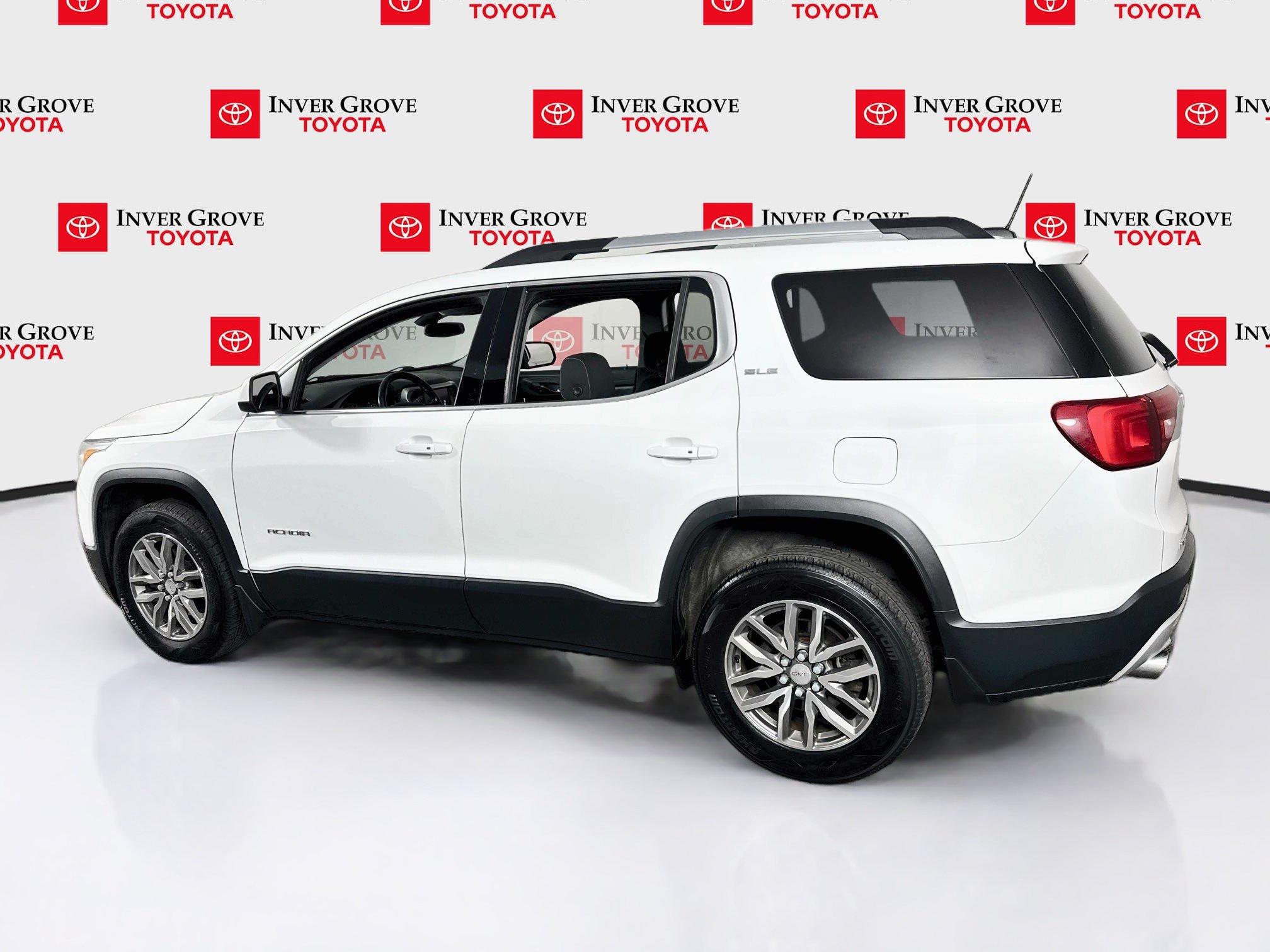 Used 2019 GMC Acadia SLE AWD/4WD image 7