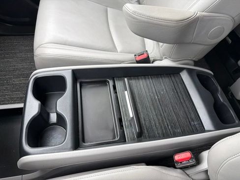 Used 2023 Honda Odyssey EX-L image 22