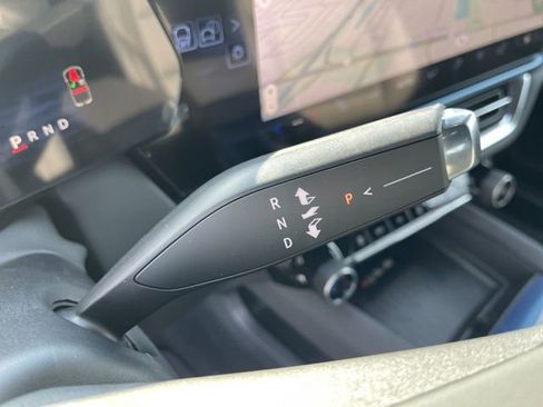 New 2026 Chevrolet Equinox EV LT image 20