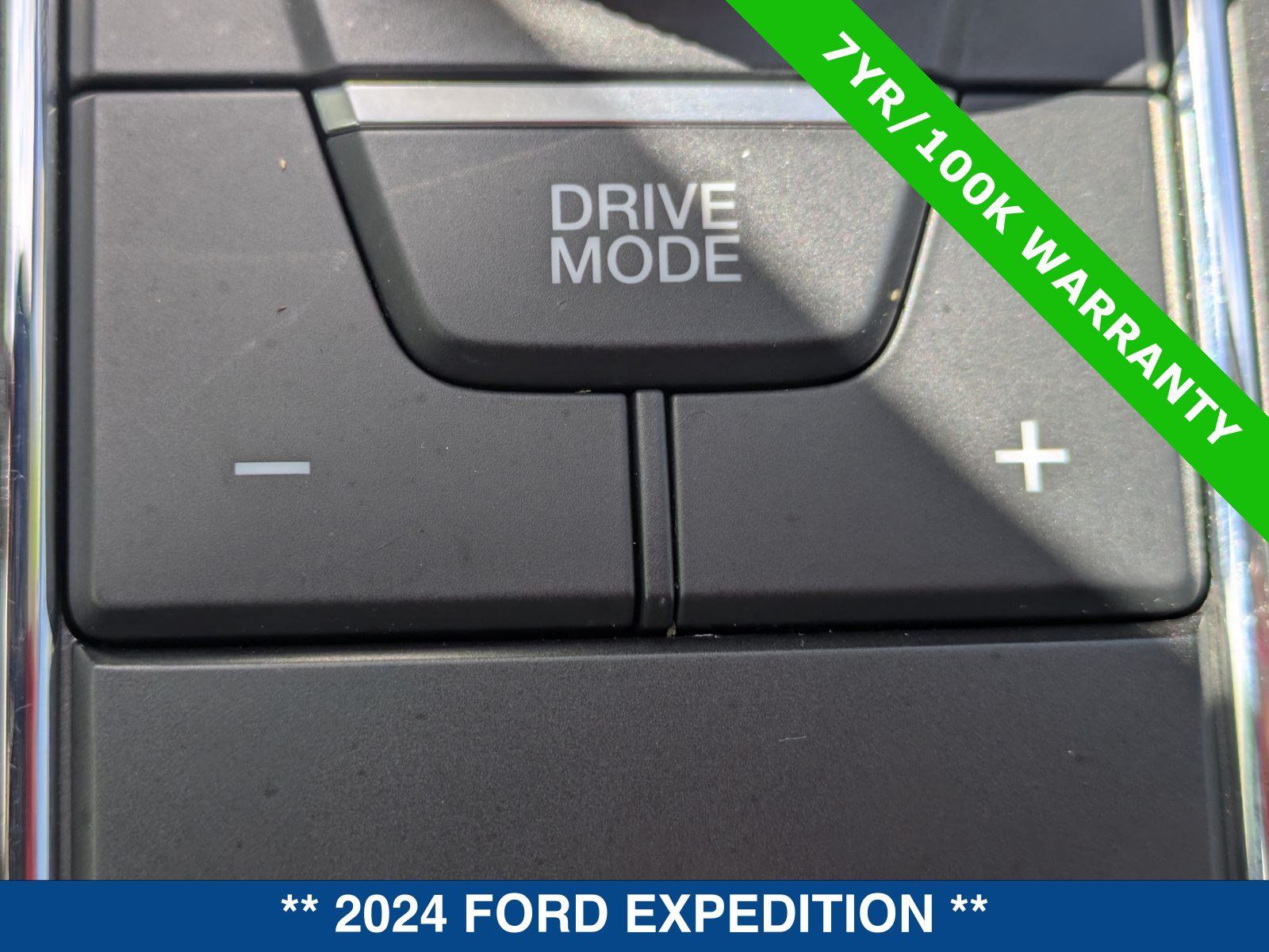 Used 2024 Ford Expedition XLT RWD image 35