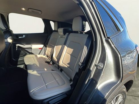 Used 2020 Ford Escape SEL image 16