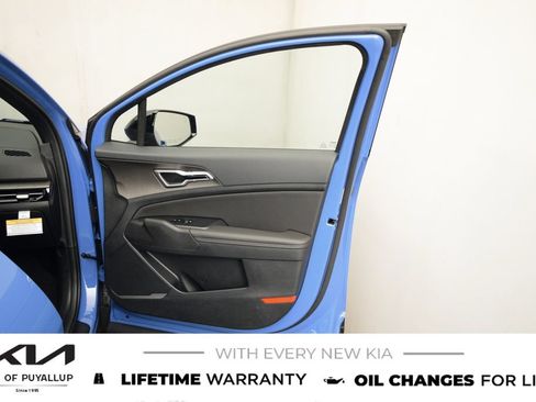 New 2026 Kia Sportage X-Line w/ X-Line Premium Package AWD/4WD image 15
