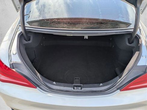 Used 2014 Mercedes-Benz CLA 250 image 6