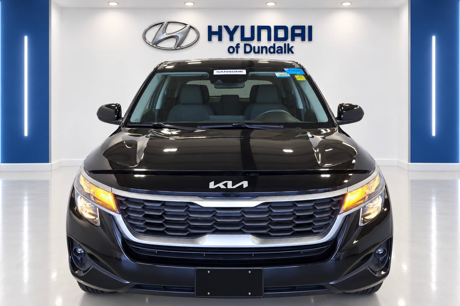 Used 2023 Kia Seltos LX AWD/4WD image 3