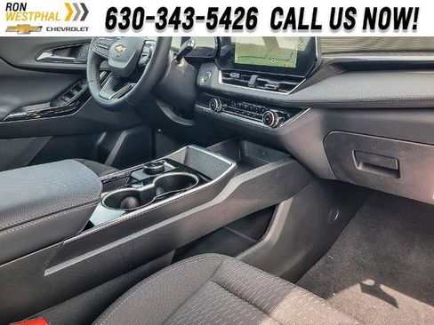 New 2026 Chevrolet Equinox LT image 16