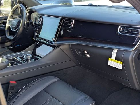 New 2025 Jeep Grand Wagoneer L Series II Obsidian w/ Quick Order Packagew 28T image 34