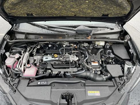 Certified 2024 Toyota Prius Prime SE image 11