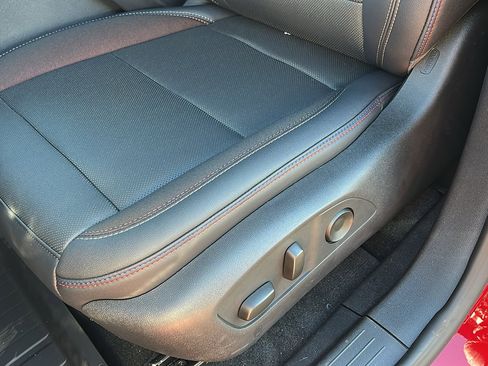 New 2026 Chevrolet Equinox EV RS image 17