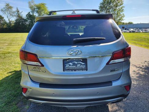 Used 2017 Hyundai Santa Fe Limited AWD/4WD image 7