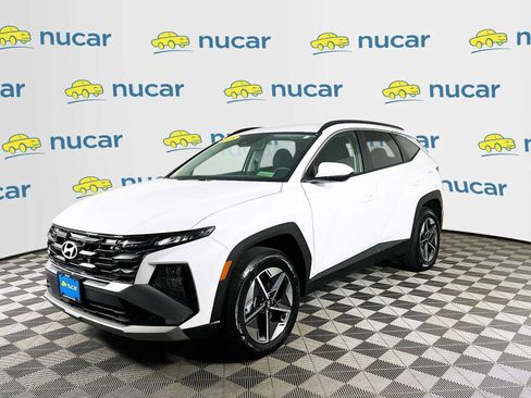 Certified 2025 Hyundai Tucson SEL image 3