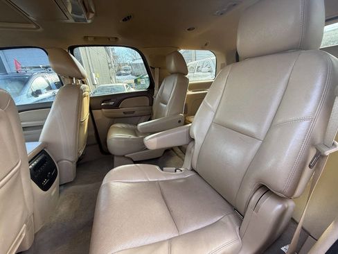 Used 2012 Chevrolet Tahoe LTZ image 31
