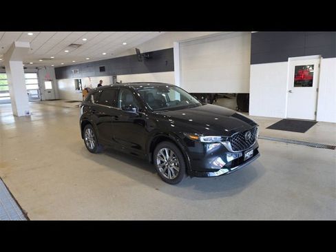 New 2025 MAZDA CX-5 AWD 2.5 S w/ Premium Plus Pkg image 38