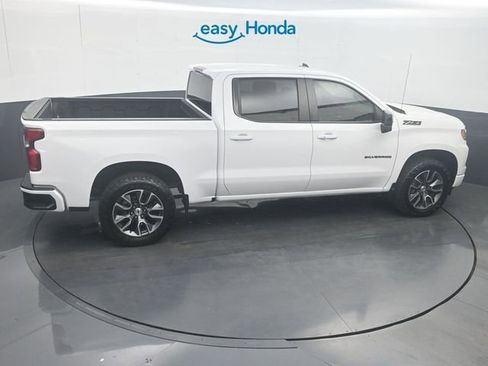 Used 2022 Chevrolet Silverado 1500 RST AWD/4WD image 25