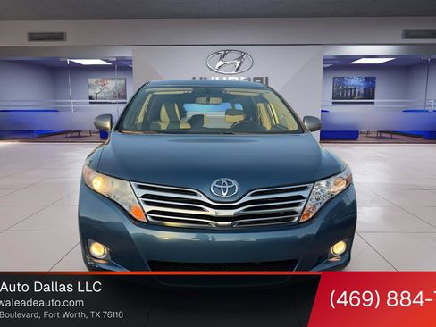 Used 2012 Toyota Venza XLE FWD image 1