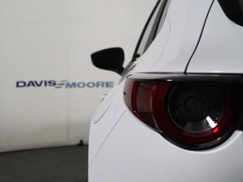 Certified 2025 MAZDA CX-30 AWD 2.5 S w/ Select Sport Pkg image 9