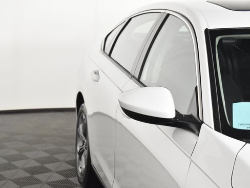 Certified 2024 Honda Accord EX image 14