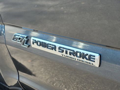 Used 2018 Ford F250 Lariat w/ Lariat Ultimate Package image 31