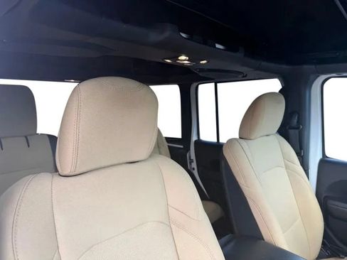 Used 2020 Jeep Wrangler Unlimited Sport AWD/4WD image 26