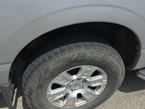 Used 2018 Nissan Titan SV AWD/4WD image 27