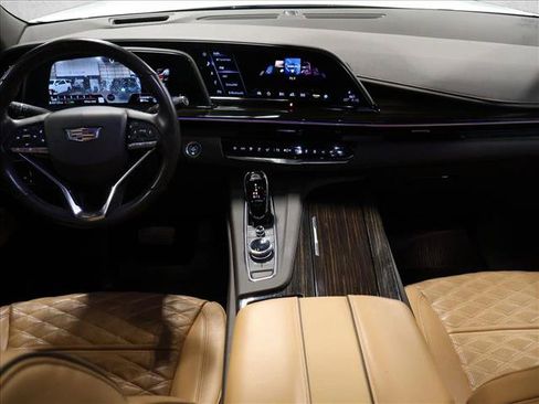 Used 2021 Cadillac Escalade Sport w/ Driver Assist Tech Package AWD/4WD image 23