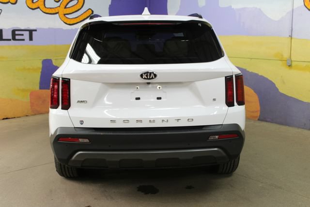 Used 2021 Kia Sorento S w/ Panoramic Sunroof Package AWD/4WD image 7