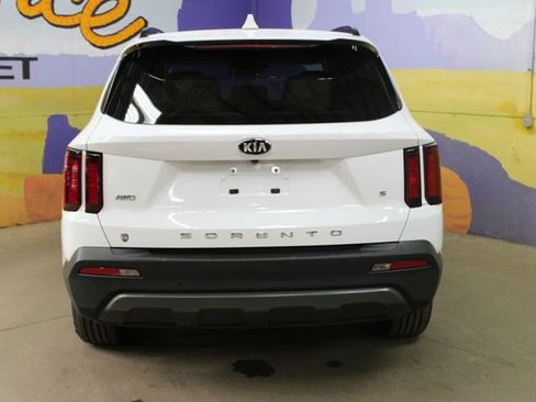 Used 2021 Kia Sorento S w/ Panoramic Sunroof Package AWD/4WD image 7