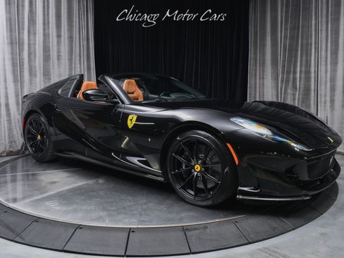 Used 2023 Ferrari 812 GTS RWD image 6