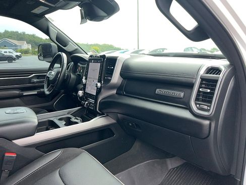Used 2023 RAM 1500 Laramie AWD/4WD image 25