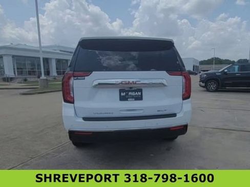 Certified 2023 GMC Yukon XL SLT w/ SLT Premium Package RWD image 8
