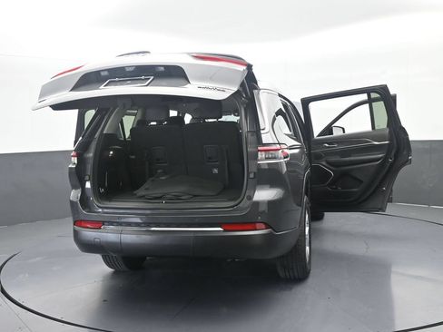 Used 2022 Jeep Grand Cherokee L Limited RWD image 68