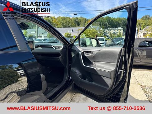 Used 2024 Toyota RAV4 XLE w/ Weather Package AWD/4WD image 41
