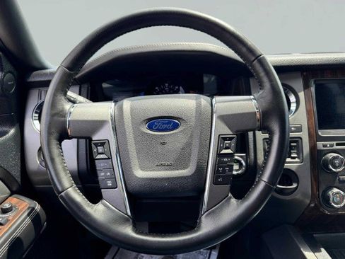 Used 2016 Ford Expedition EL Platinum image 30