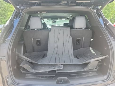 Used 2024 Buick Enclave Essence w/ Trailering Package, 5000 lbs. AWD/4WD image 33